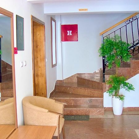 Guest House Villa Iva Будва Экстерьер фото